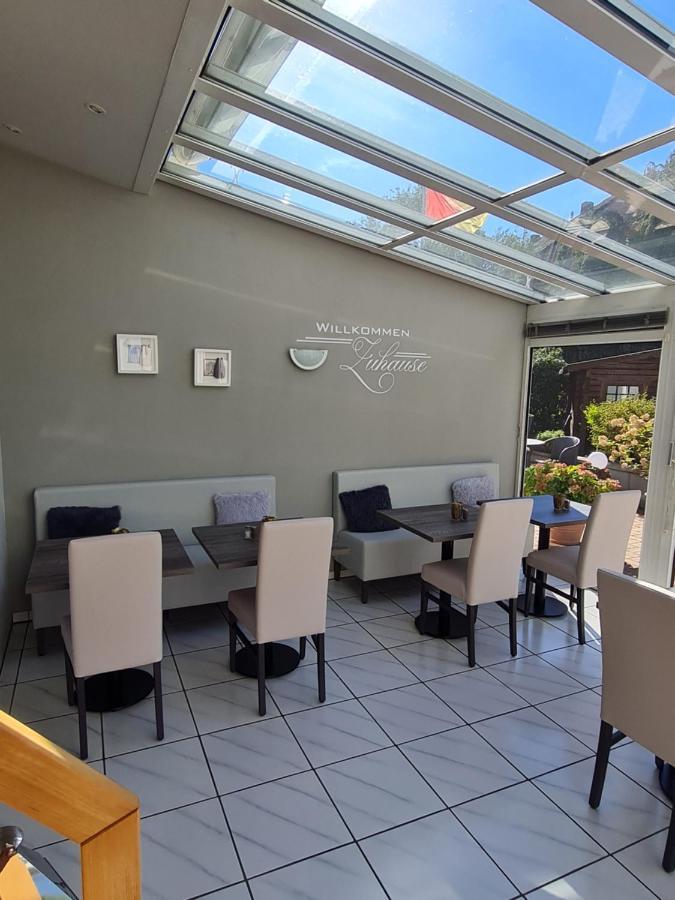Airport Hotel Karsten Cologne Extérieur photo