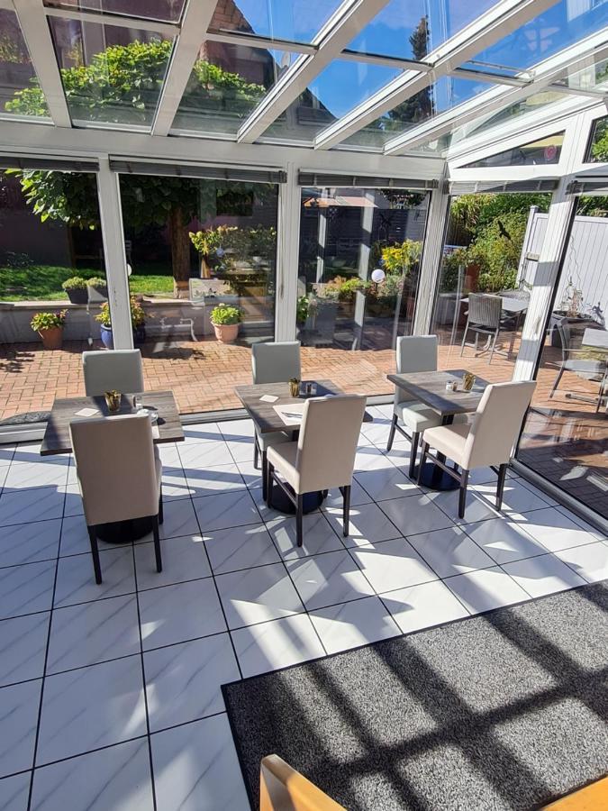 Airport Hotel Karsten Cologne Extérieur photo